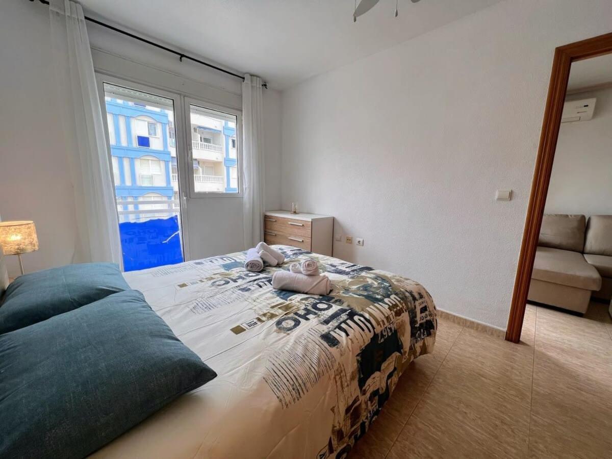 Welcoming Seafront Apartment Tv15 Torrevieja Esterno foto