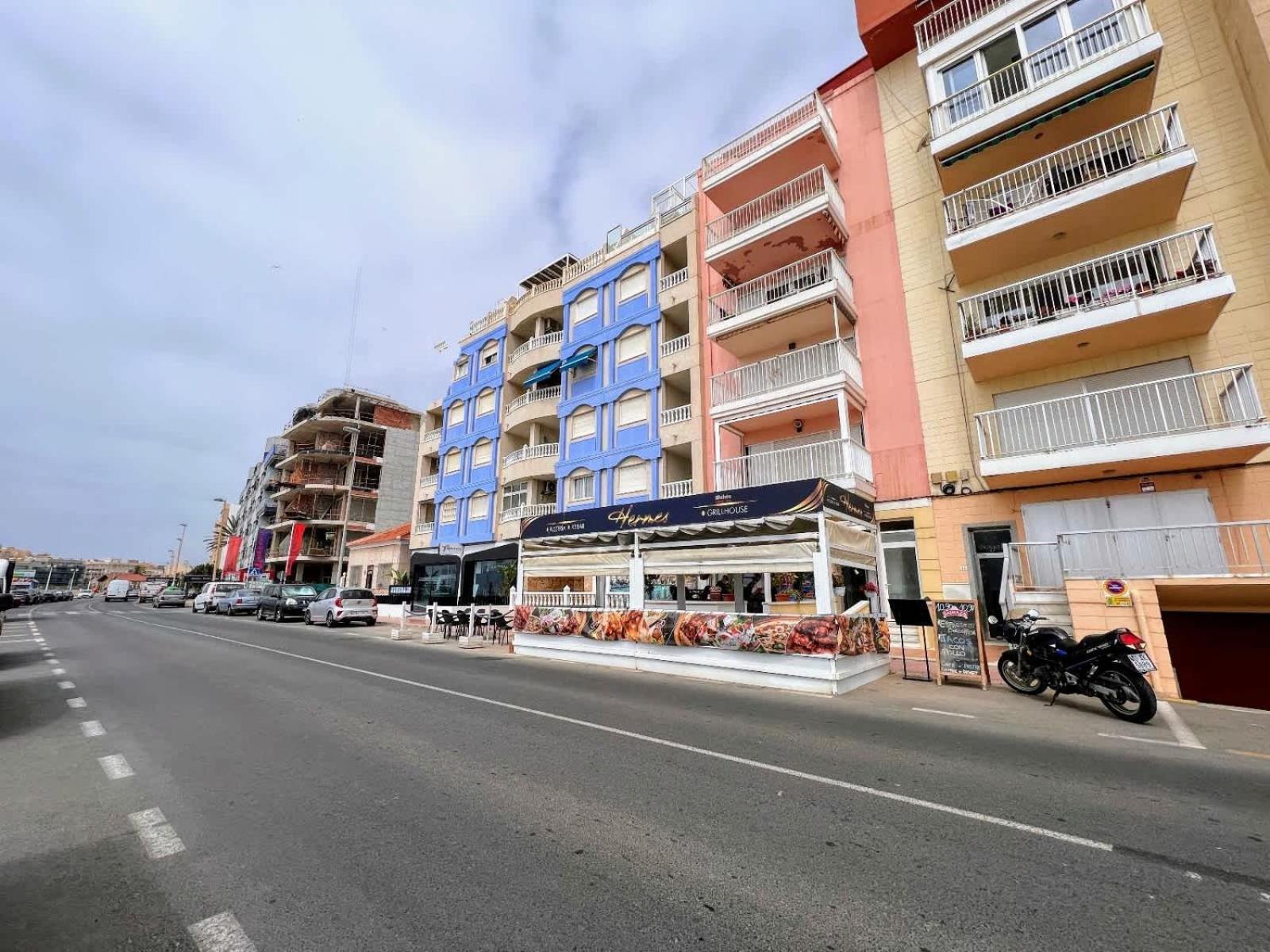 Welcoming Seafront Apartment Tv15 Torrevieja Esterno foto